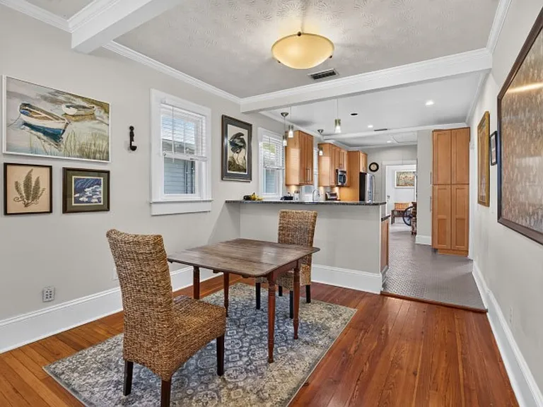 1555 Belmonte Ave — Photo 15