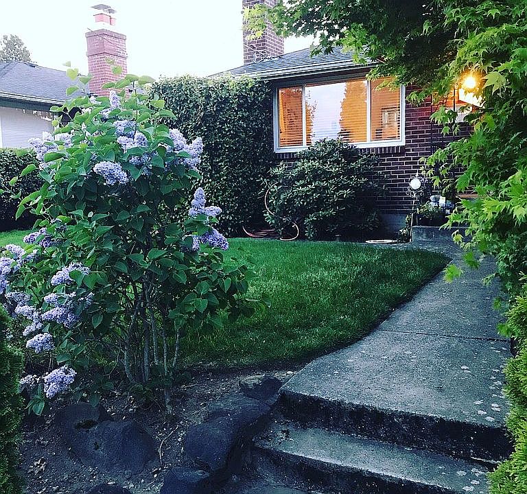2nd image of 7715 38th Ave SW
