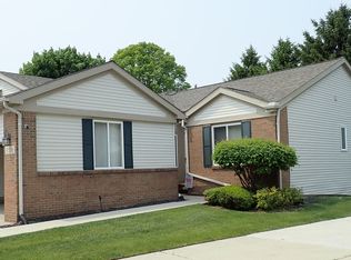 37188 Condor Ct, Westland, MI 48185