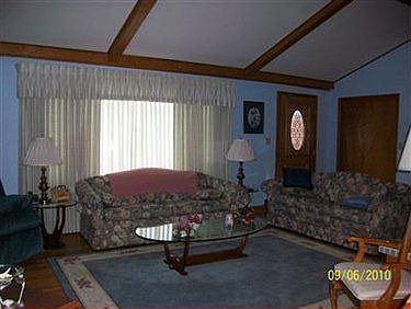 4th image of 2998 Lomae Dr