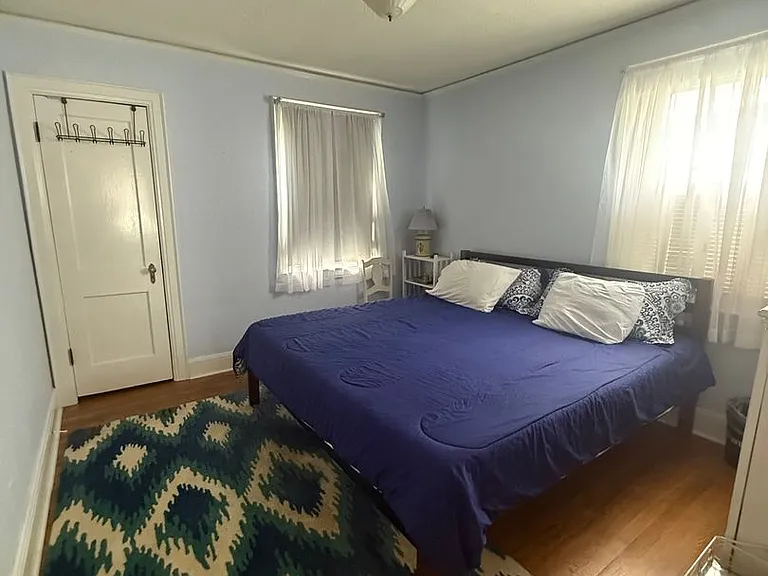 3714 Staunton Ave SE — Photo 3