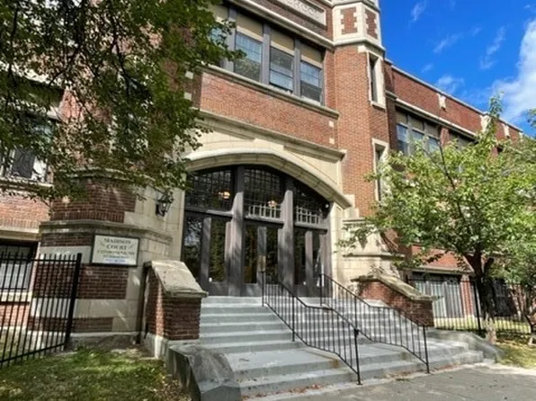 917 Madison St APT 113, Syracuse, NY 13210
