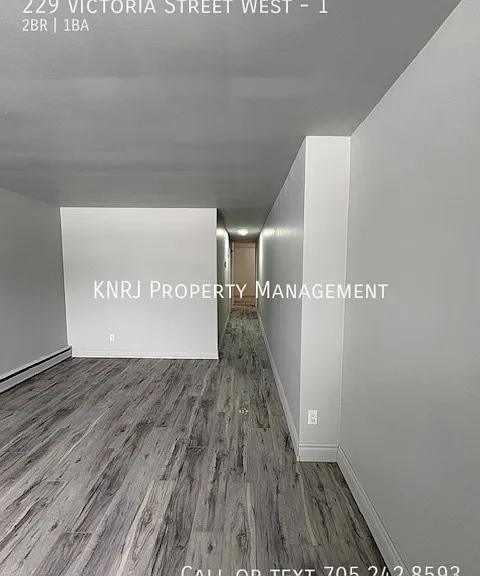 229 Victoria St W #1 — Photo 11