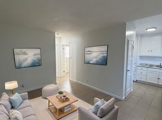 14129 Vanowen St #19, Van Nuys, CA 91405