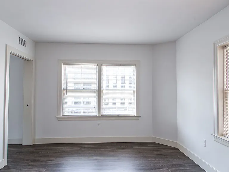 Dining/Living room