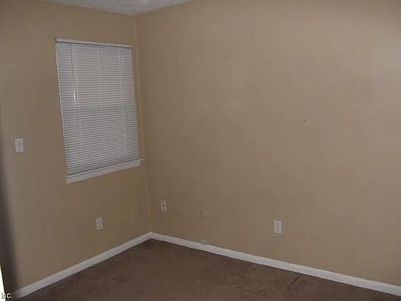 2nd image of 3805 Peachtree Ln W