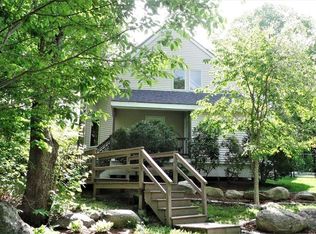 4 Barr Pl, Littleton, MA 01460