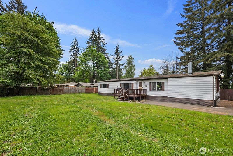 4th image of 2641 Scotlac Drive SW
