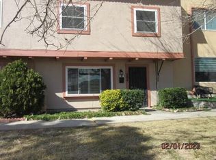 204 Maricopa Dr, El Paso, TX 79912