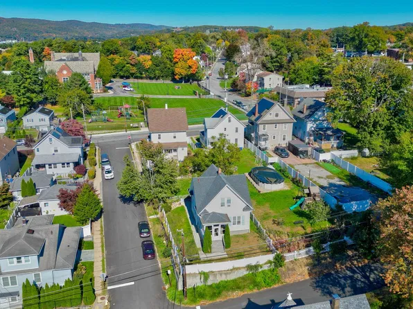 298 Bleloch Avenue, Peekskill, NY 10566