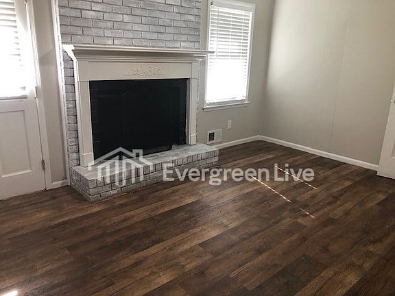 4th image of 4860 W Lake Way