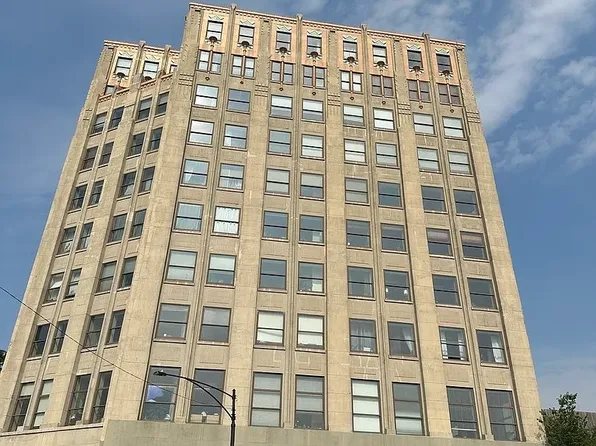 1550 S Blue Island Ave, Chicago, IL