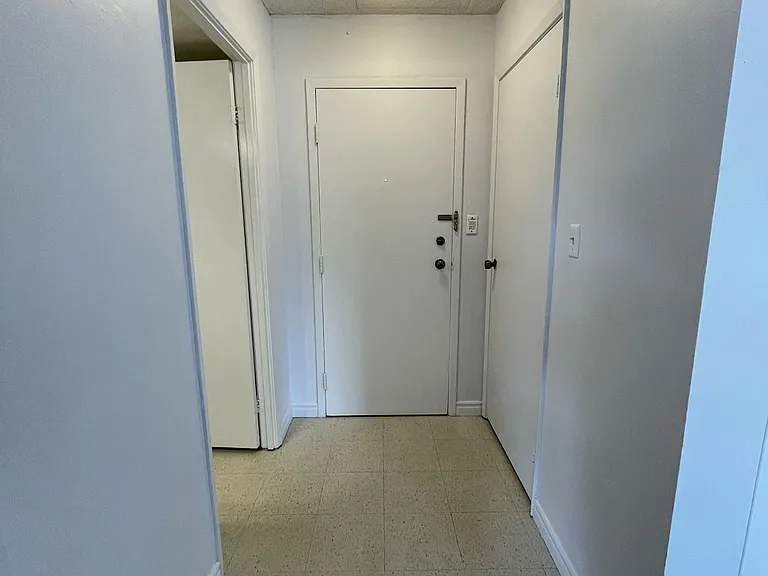 130 Sheldon Ave #308 — Photo 8