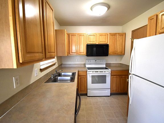 4th image of 3501 22nd Ct SE
