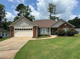 2408 Cherry Creek Cir, Bryant, AR 72022