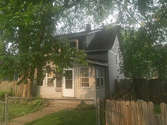 2nd image of 3217 Humboldt Ave N