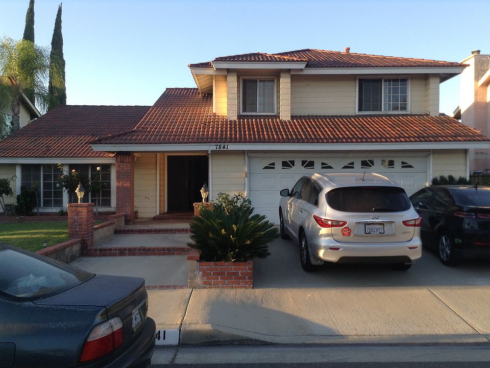 1st image of 7841 Poinsettia Dr