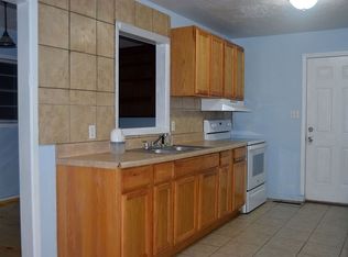 1706 Powatan St, Fayetteville, NC 28301