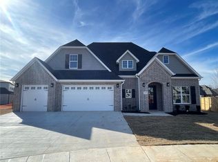 1513 Pack Cv, Lowell, AR 72745