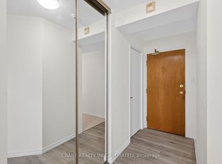 326 Major Mackenzie Dr E #619, Richmond Hill, ON L4C 8T4