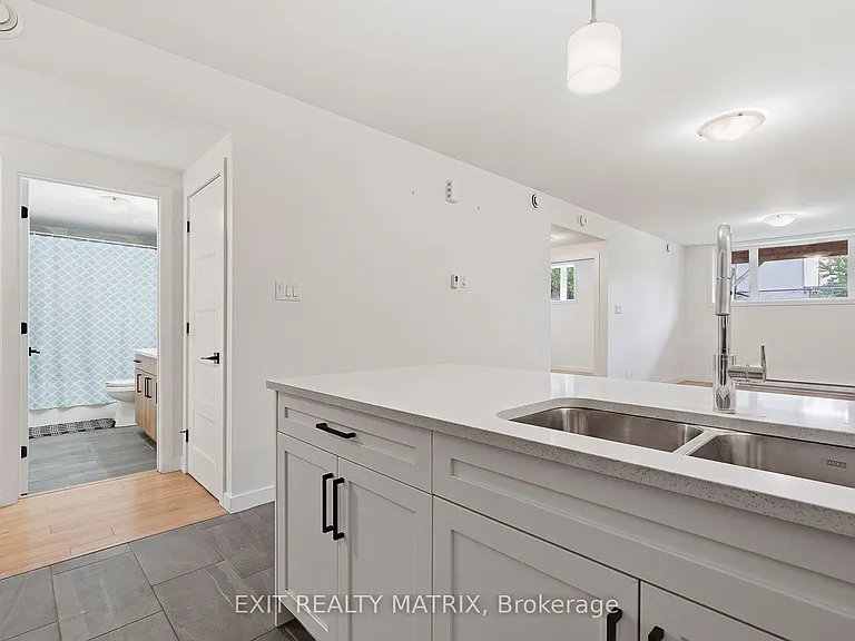 49 Cambridge St #A — Photo 6