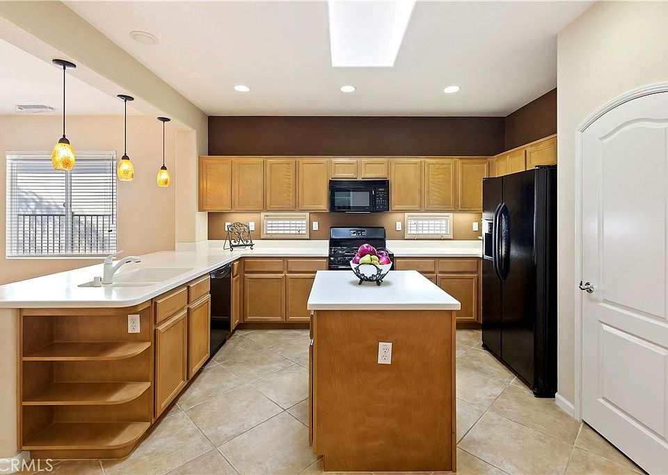 8867 Larkspur Dr, Corona, CA 92883 | Zillow