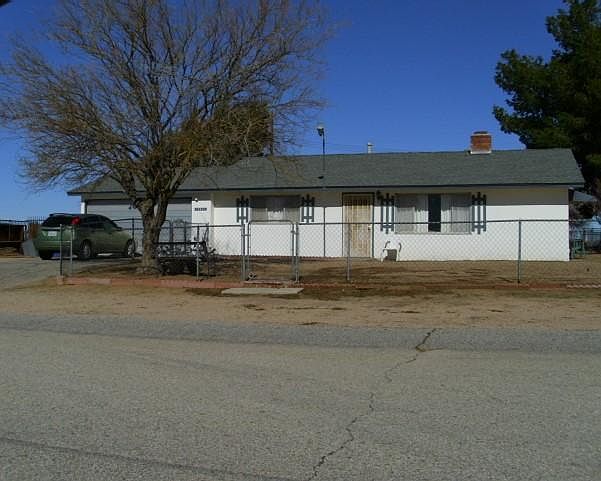1st image of 13821 E Avenue G3