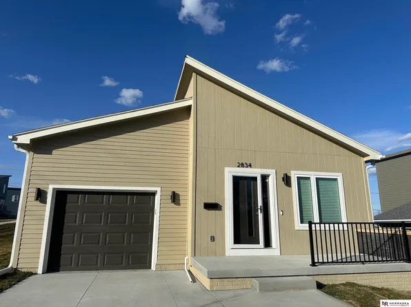 2834 Parker St, Omaha, NE 68111