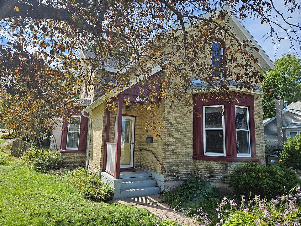 1st image of 402 W Carroll St