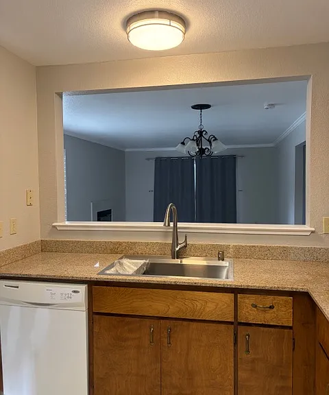 2400 Eilers Ln #1907 — Photo 3