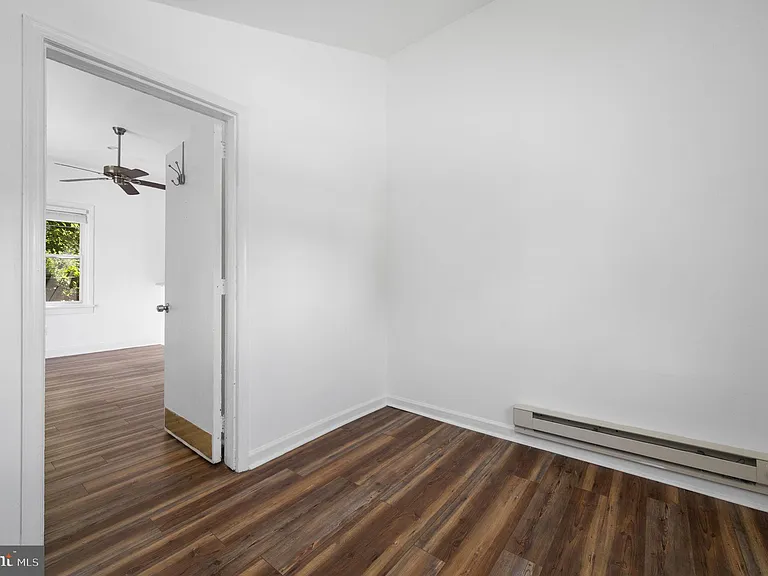 305 Main St #5 — Photo 19