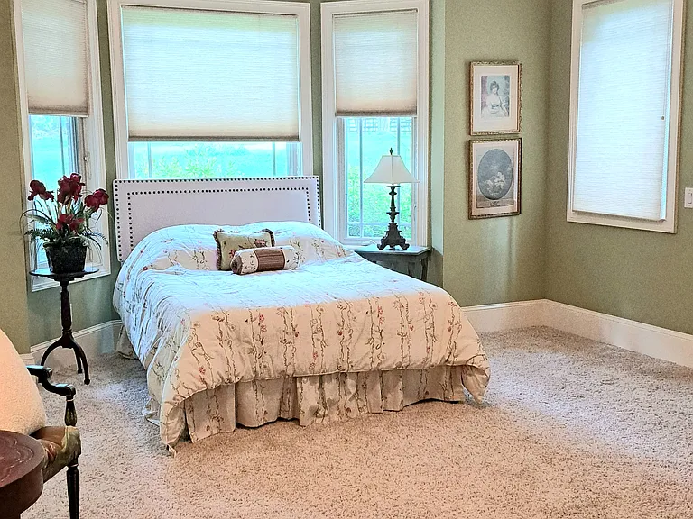 285 Pine Dr — Photo 41
