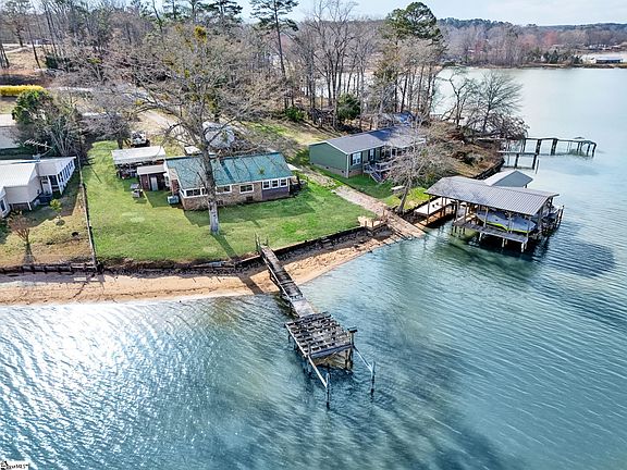 2nd image of 1020 Flymm Smith Rd