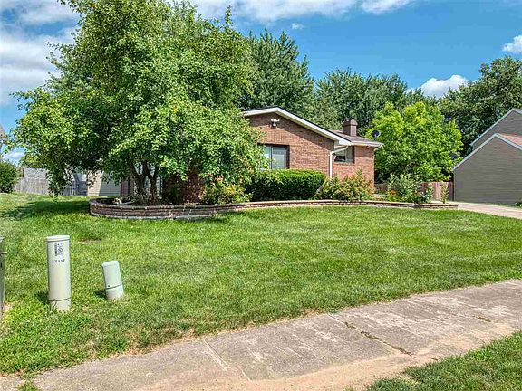 4th image of 7112 N Rockvale Dr