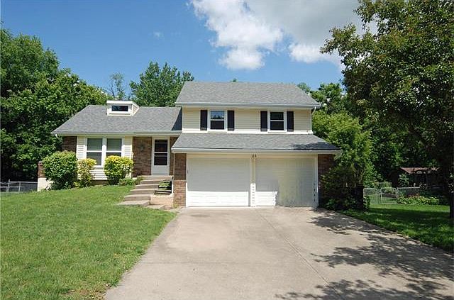 1st image of 813 Kingston Ct