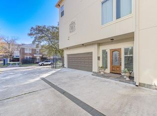 1326 W Bell St, Houston, TX 77019