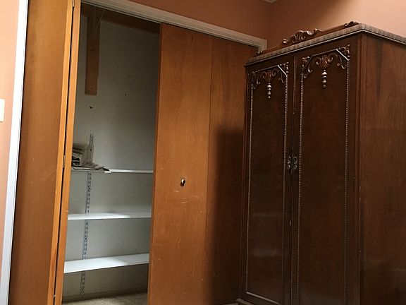 4th image of 231 Atwood Dr