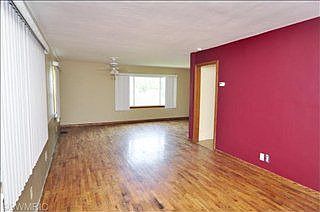 2nd image of 204 N Avenue B