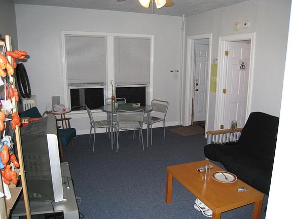 4th image of 2047 Asbury Ave APT 1