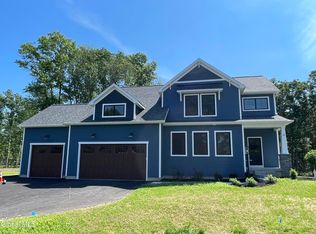 4 Avalon Way, Saratoga Springs, NY 12866