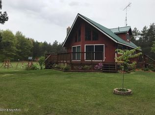 225 W Millerton Rd, Scottville, MI 49454