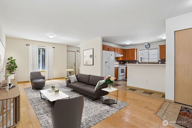 4th image of 5319 Timber Ridge Drive