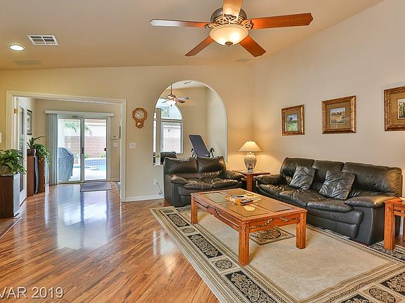 3rd image of 6737 Arctic Breeze St