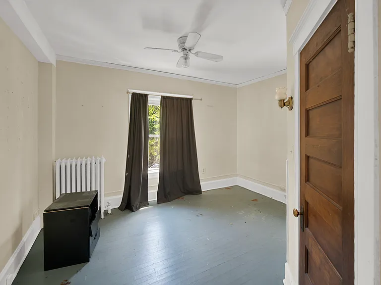 807 Foster St — Photo 14
