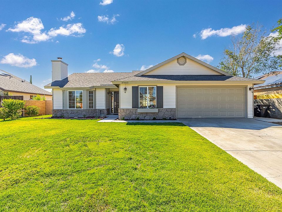 1st image of 37663 Lilacview Ave