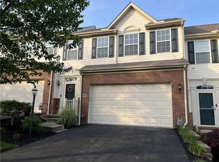 266 Maple Ridge Dr, Canonsburg, PA 15317