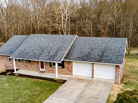 2nd image of 714 Troy Dr