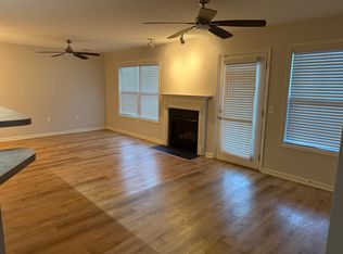6503 Brook Bend Way UNIT 123, Louisville, KY 40229