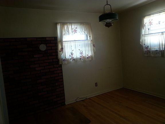 5th image of 1364 Kenilworth Dr