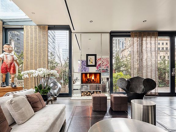 3rd image of 470 Park Ave #Penthouse A